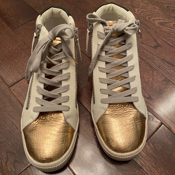 Dolce Vita Metallic High Top Sneakers - Size 10 - Picture 3 of 4